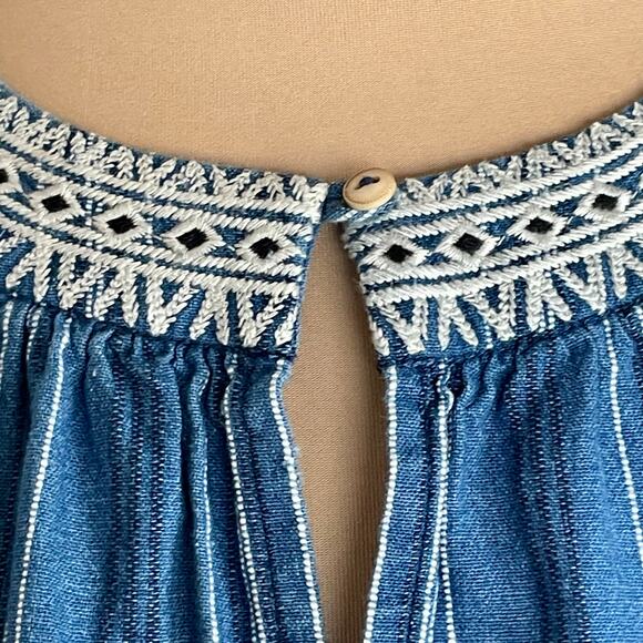 Massimo Dutti Blue Striped Keyhole Neck Embroidered Trim Top SMALL Spring Casual - Picture 6 of 6